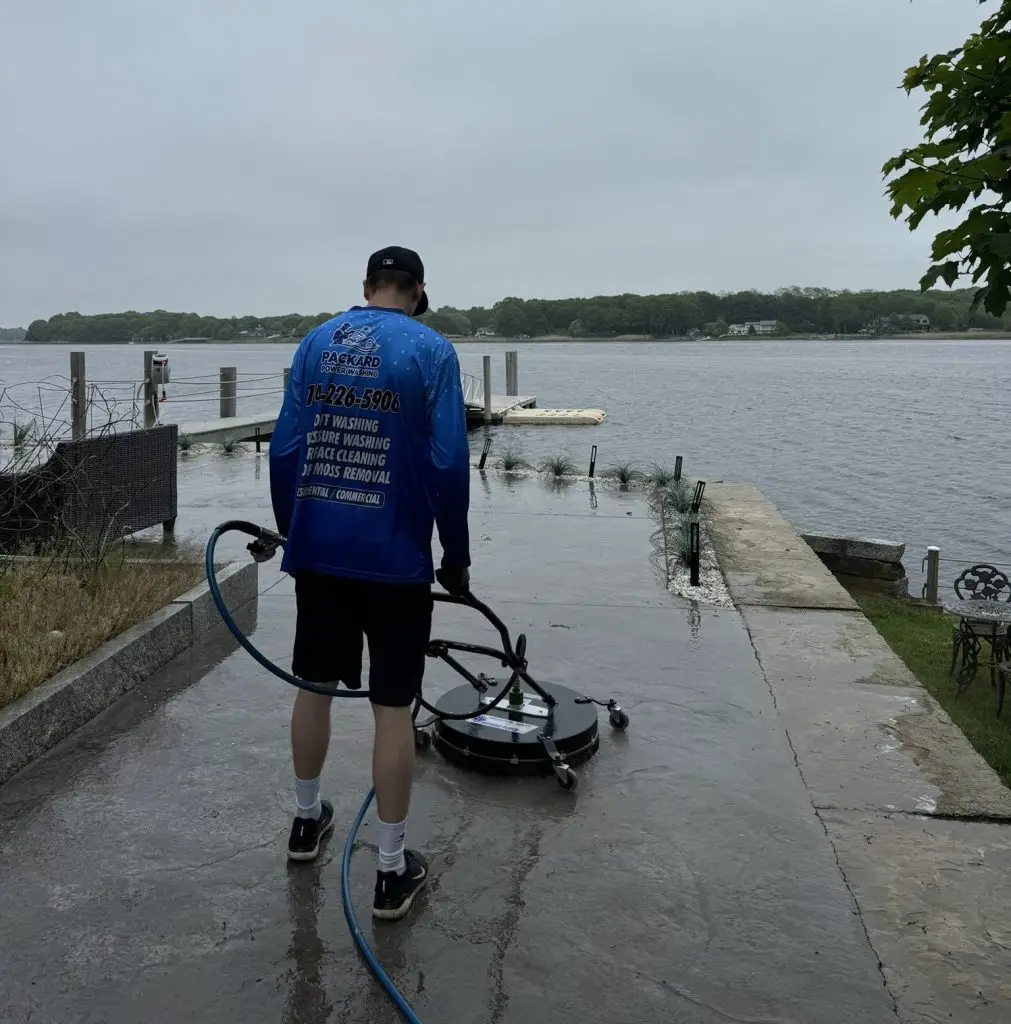 Surface Cleaning Sidewalk in East Bridgewater, MA