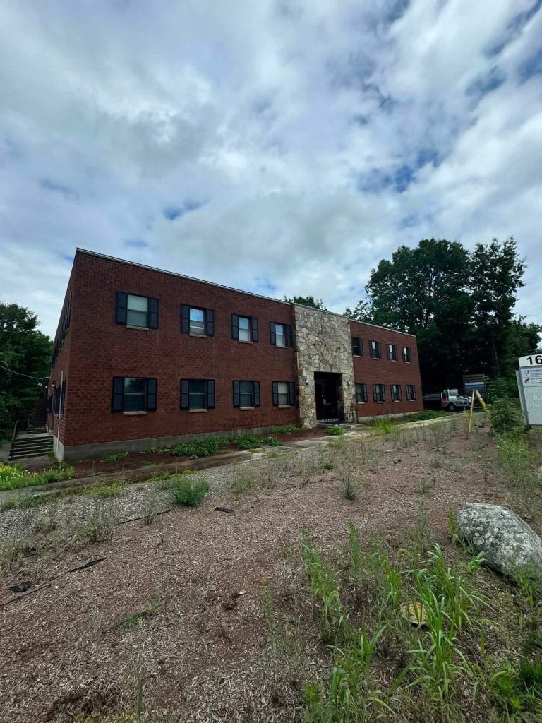 Commercial Building Wash in Stoughton, MA